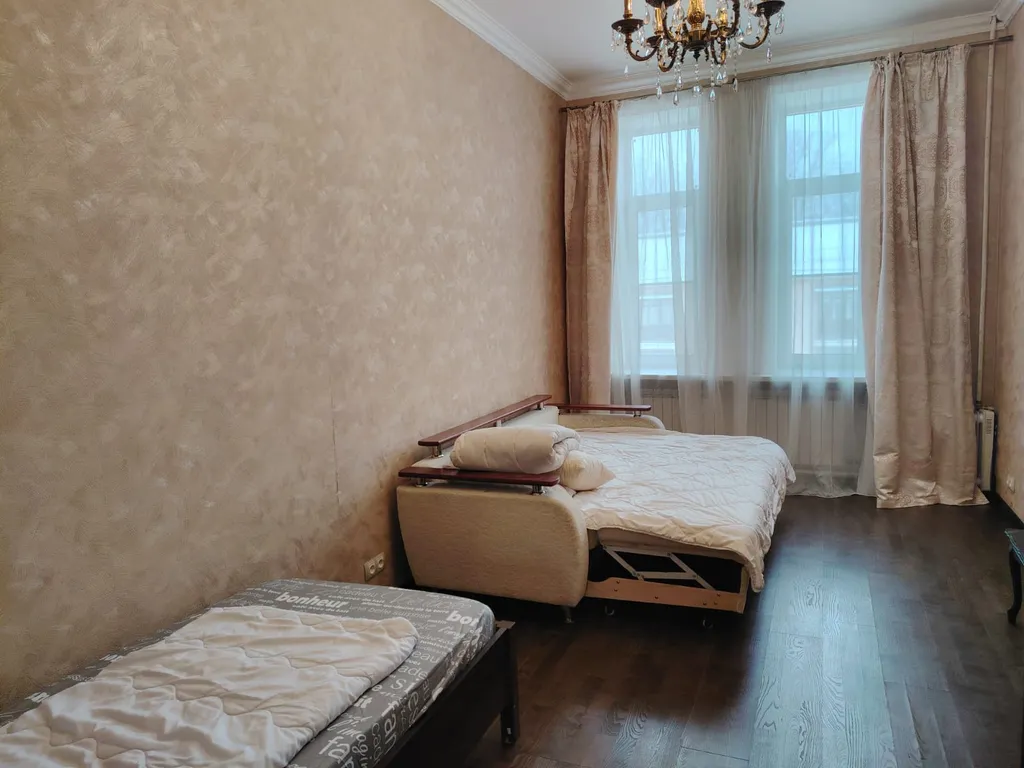 Квартира Просторная двухкомнатная квартира в Колпино — Колпино