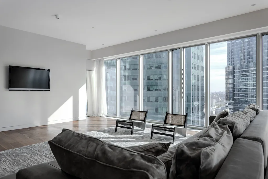 Roomley Family Apartment