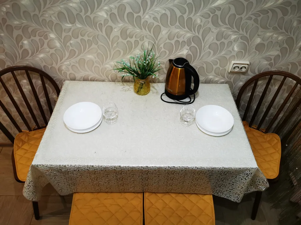 2 комнатная рядом с "термоленд"