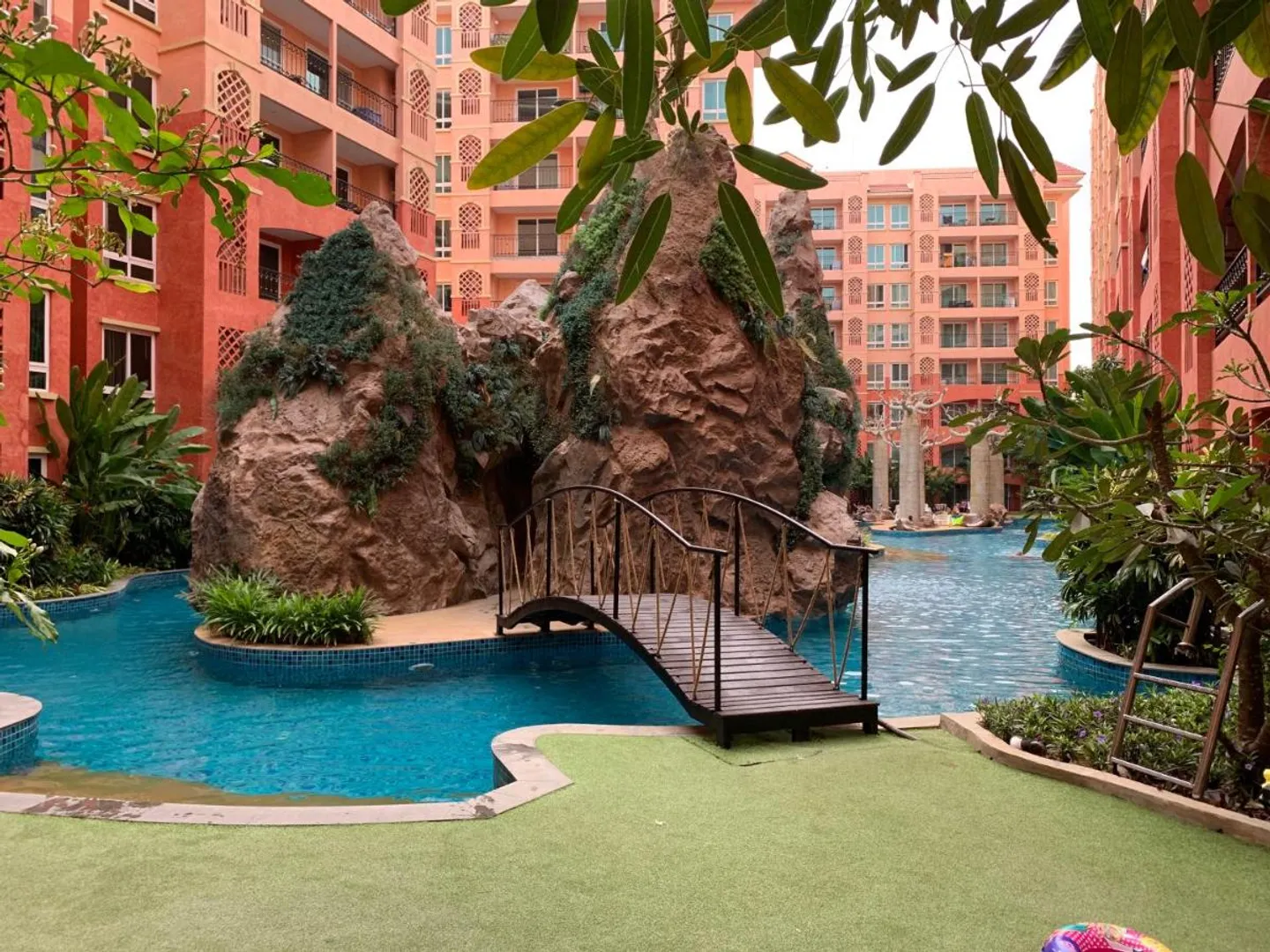 Pattaya Seven Seas Condo Resort место для отдыха родителей и детей