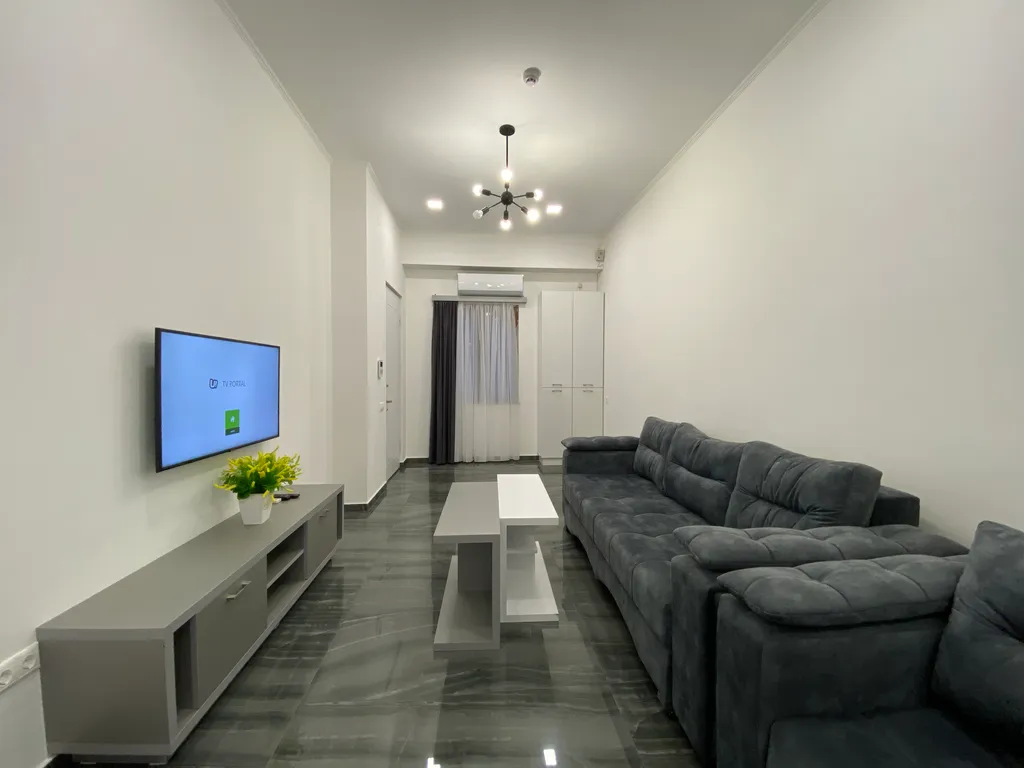 Красивая двухкомнатная квартира в центре города — аренда посуточно в Ереван