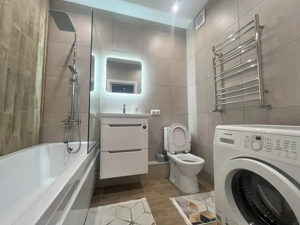 Квартира в центре города, жк Левобережье