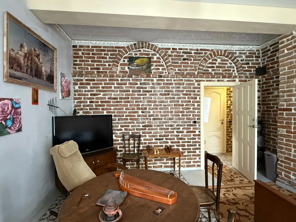 В гостях у гончара Ярослава, в центре Великого Новгорода