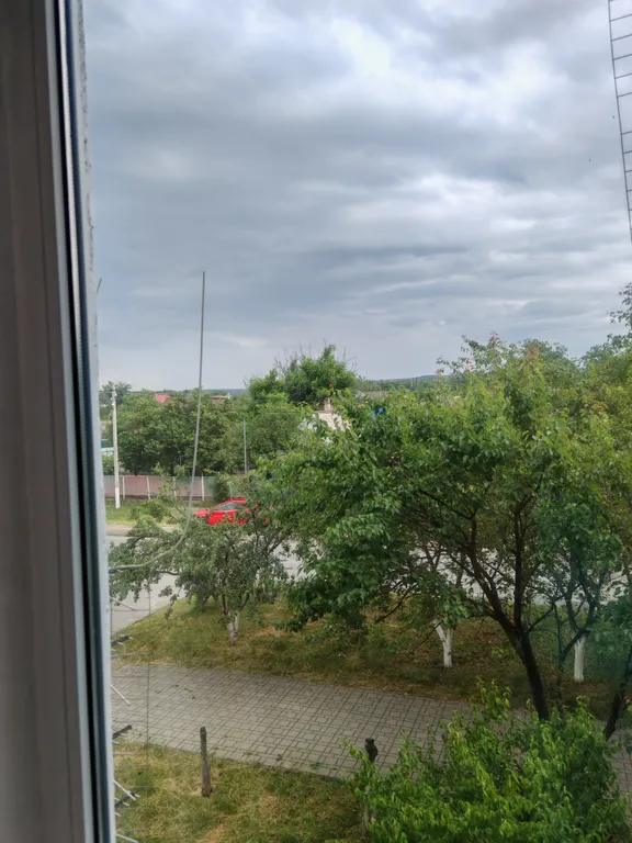 Светлая, уютная однокомнатная квартира в 10 минутах от источников ждет вас