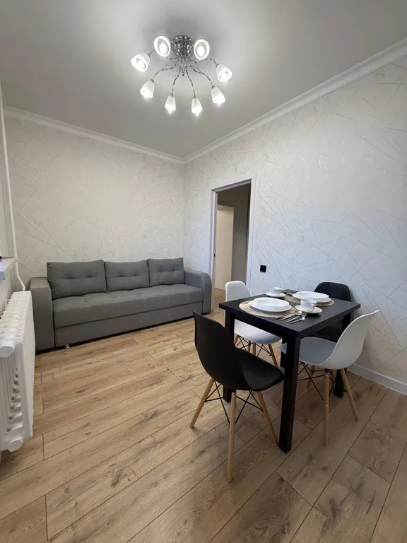 Квартира в центре, у Абудаби Плаза, Байтерек, Линейного парка, Ботанического парка — аренда посуточно в Астана (Нур-Султан)