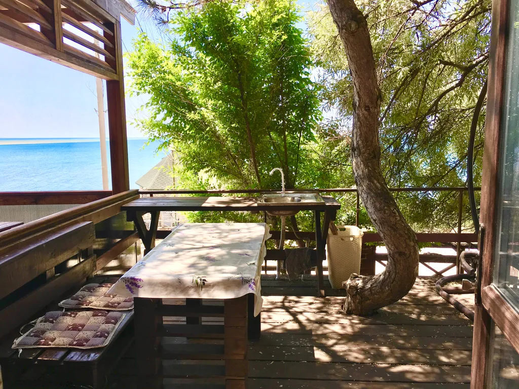 С видом на море