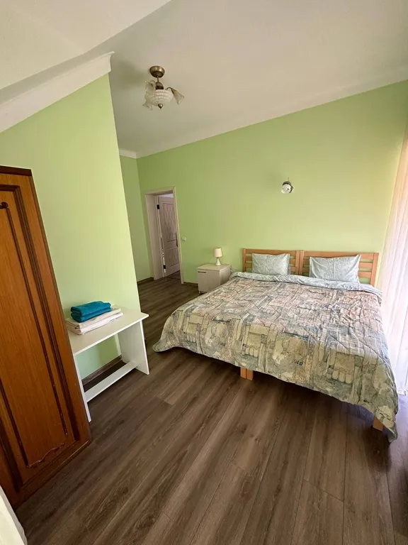 Уютный дом в березовой роще, на первой линии у моря