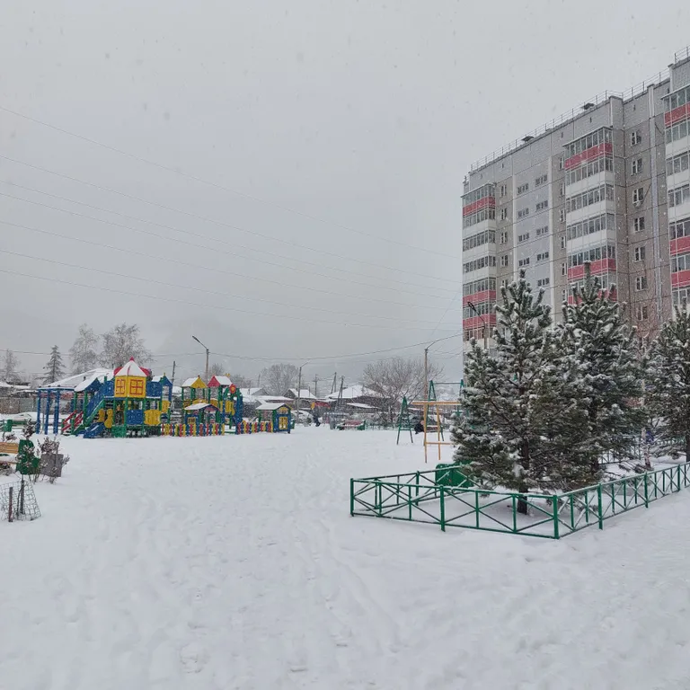 Квартира Квартира Седьмой Перевал в ближайшем доме к Бобровому Логу и Столбам — Красноярск