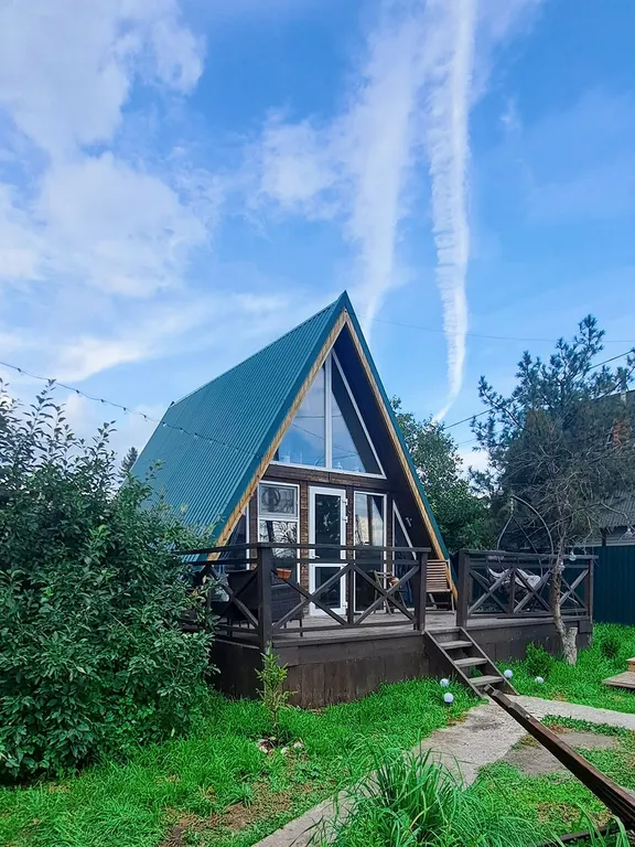 Уютная дача в стиле Афрейм