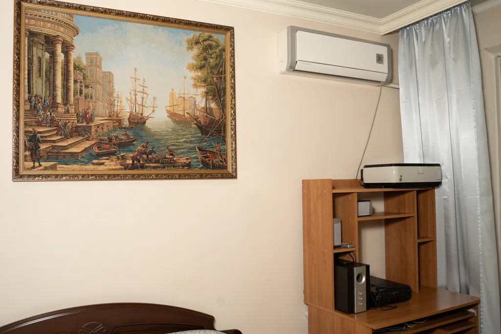 Уютная трехкомнатная квартира в Дзержинском районе