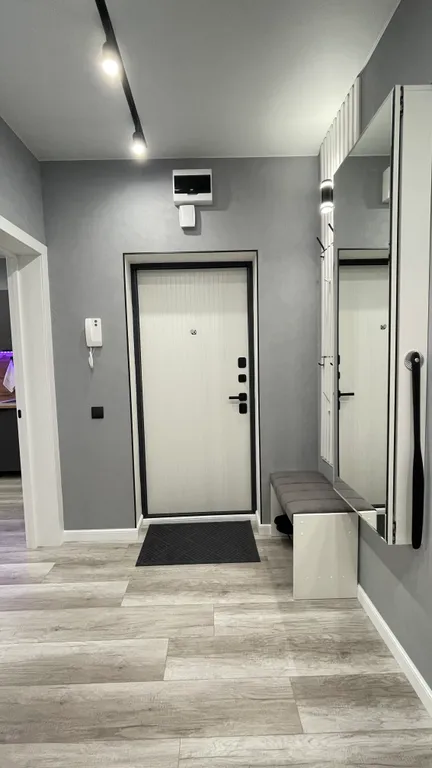 Уютная и современная двухкомнатная квартира