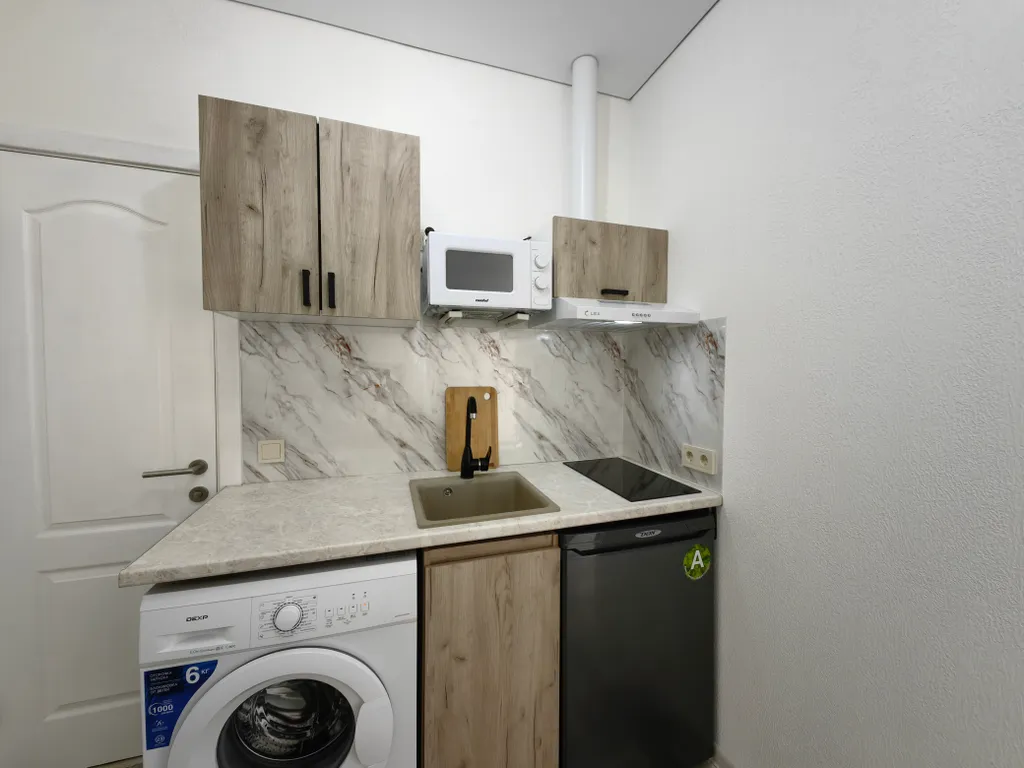 Квартира Квартира Две спальни с балконами, отоплением, кухней, стиралкой, парковкой — Судак