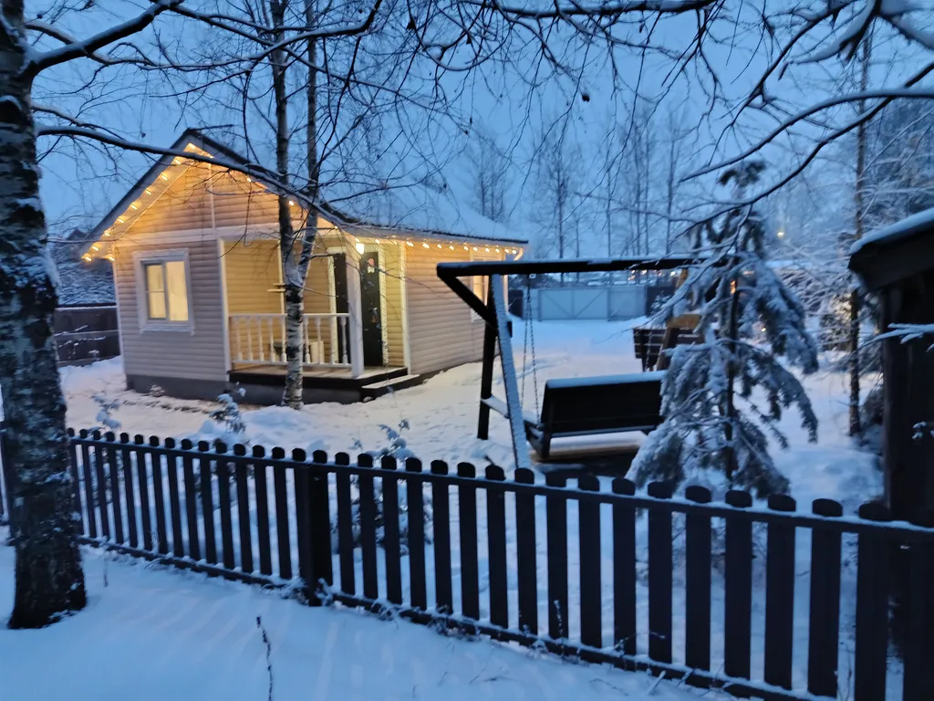 Уютный домик с видом на закат в Марфино