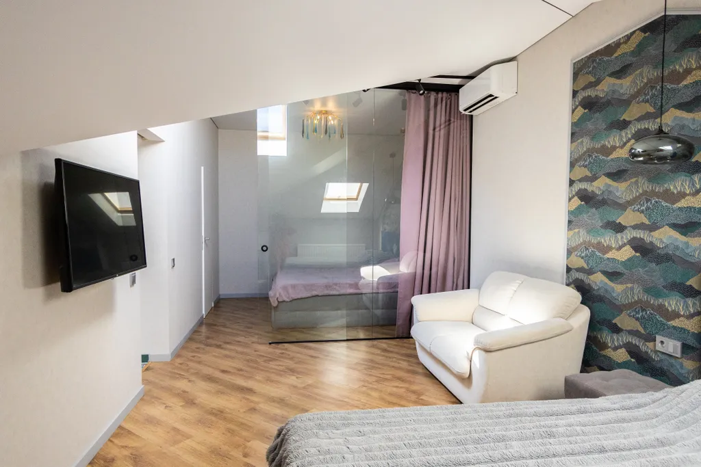 Дизайнерские апартаменты на первой береговой линии, Изумрудный город