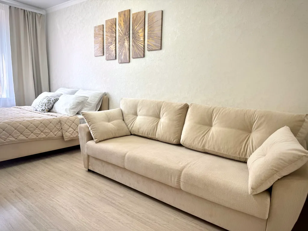 Квартира Светлая, уютная двухкомнатная квартира с видом на парк Галицкого — Краснодар