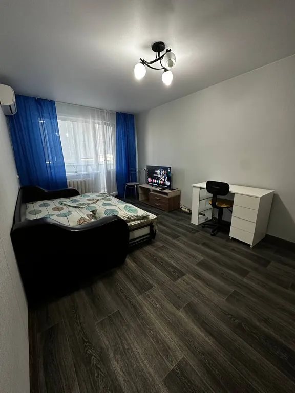 Комфортная квартира в 100 метрах от федеральной трассы — аренда посуточно в Камышин