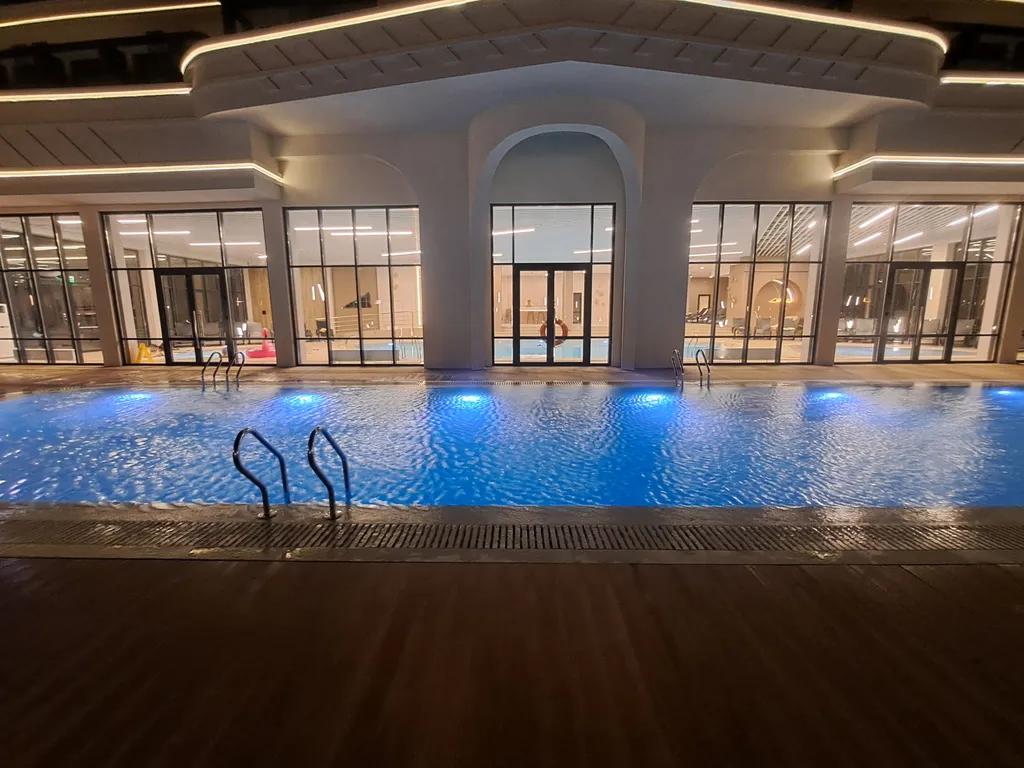 Премиум апартаменты с видом на море и горы в апарт-отеле Атлас 4*