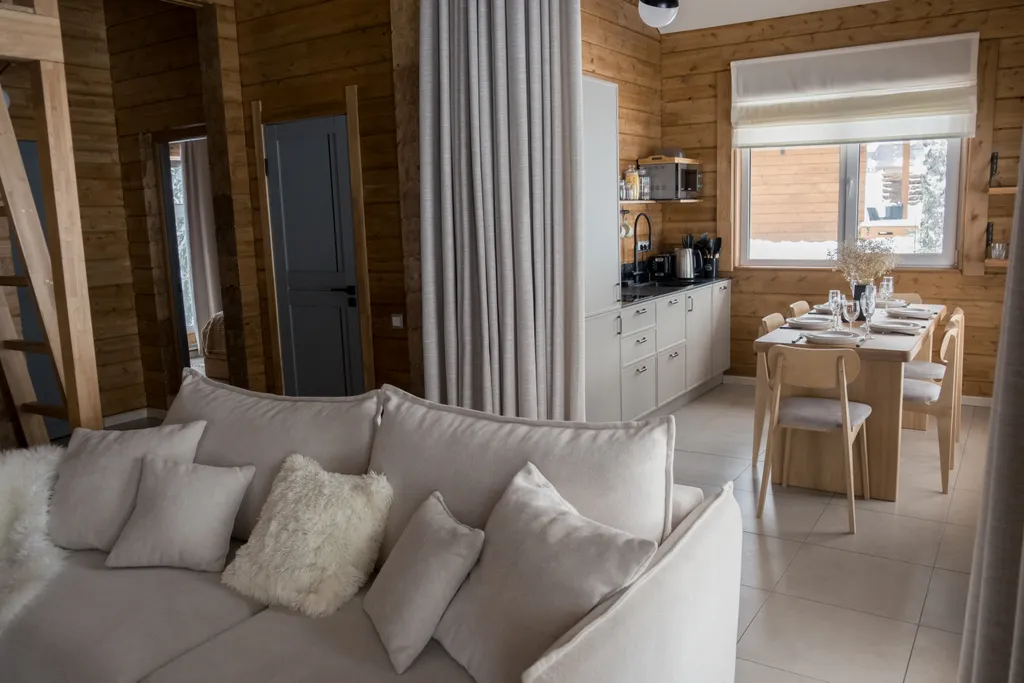 Атмосферный дом на горе в Шерегеше