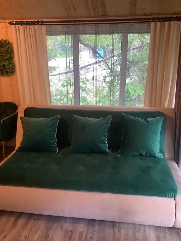 8-комнатный Дом