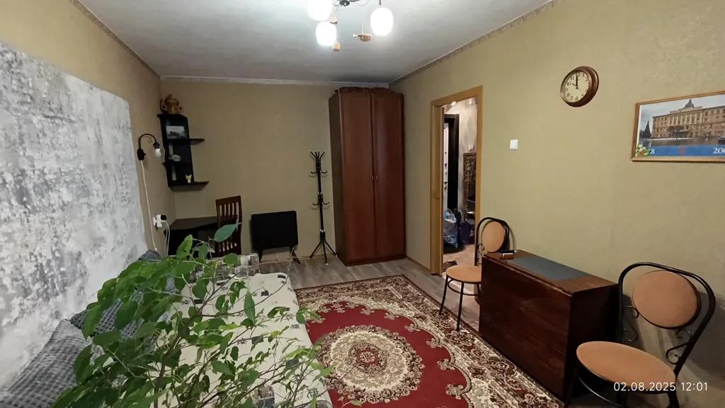 Уютная однушка в центре города, в зеленом микрорайоне у магазинов