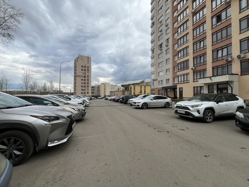 Студия УНИК АПАРТ на Большевистской рядом с Собором