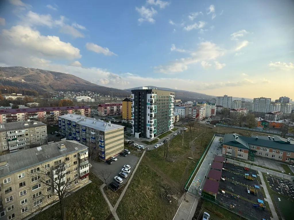 Уютная квартира с красивым видом на горнолыжный курорт Горный воздух