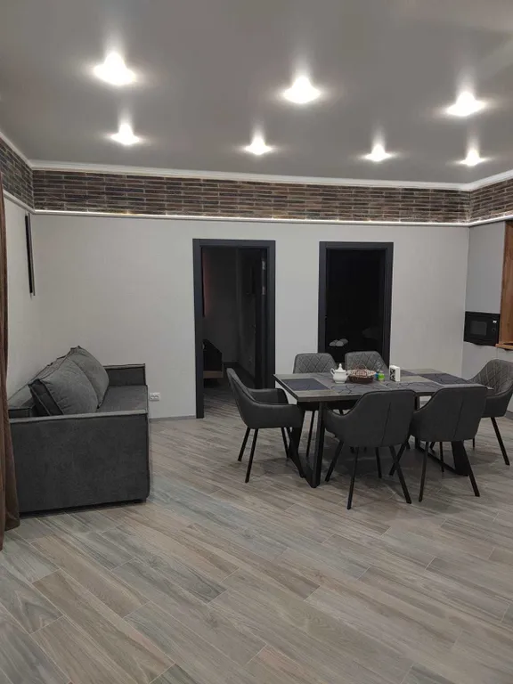 Коттедж экватор с собственным бассейном и сауной