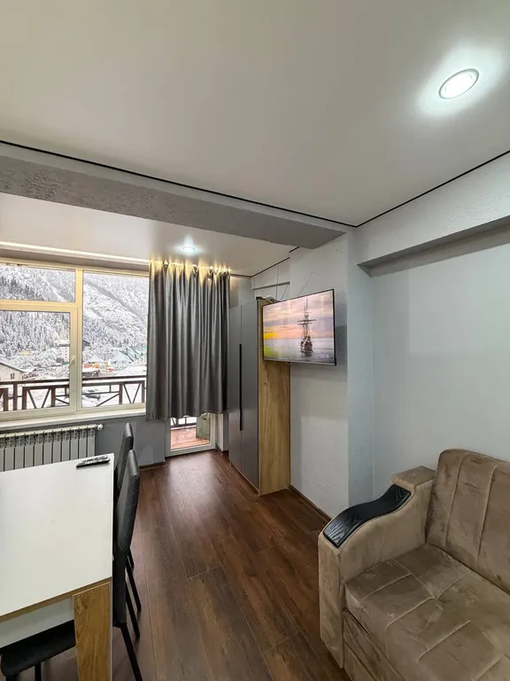 Студия в центре Домбая с видом на горы(у подъемников)