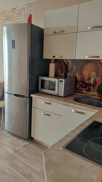 Квартира находится рядом с аэропортом