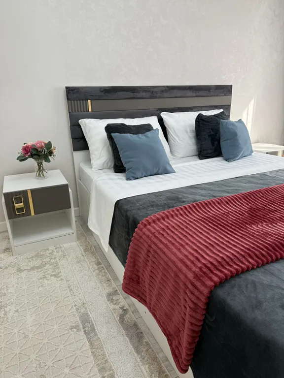 Стильная и просторная квартира в старом центре