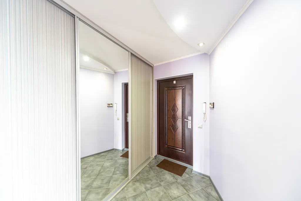 Квартира с видом на парк у трк планета