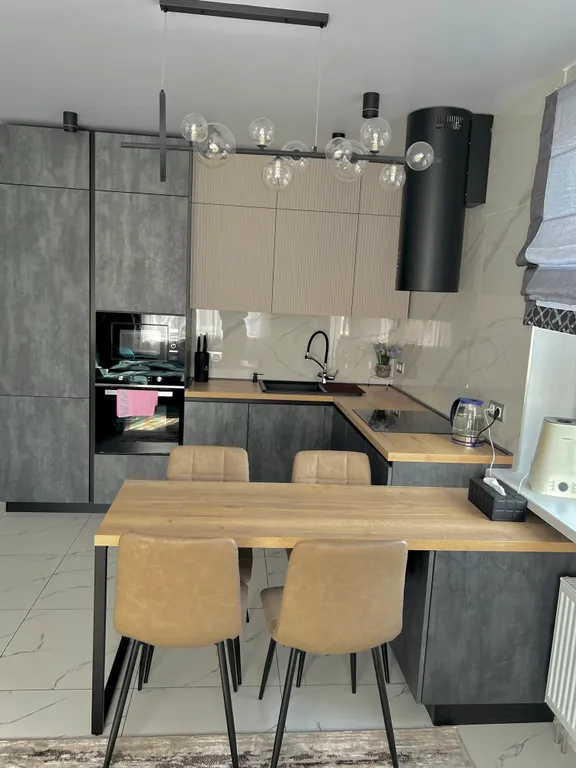 Стильная уютная квартира напротив Броско Молла