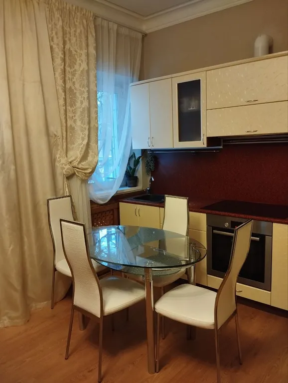 Дом у озера