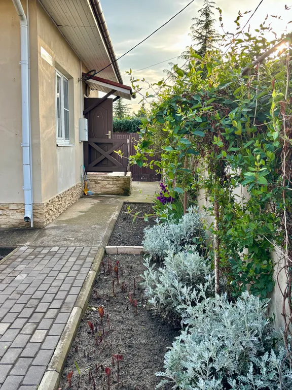 Коттедж Уютный дом — аренда посуточно в Сириус