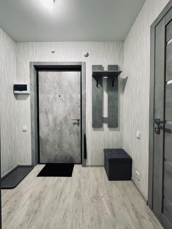 Студия в Искре