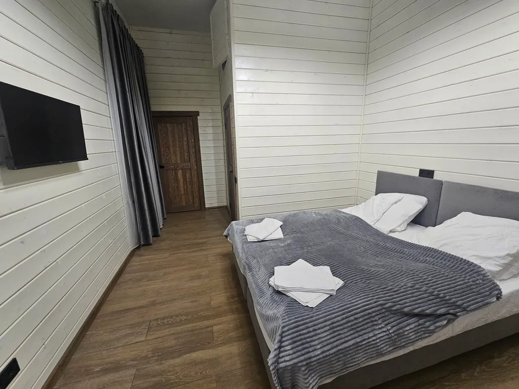 Дом с баней и камином для большой компании