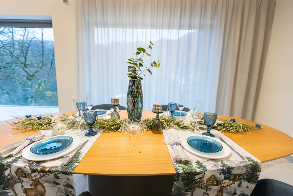 Квартира с 3 спальнями, камином с живым огнём и видом на горы