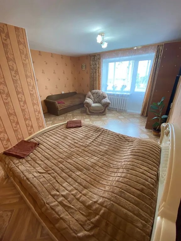 Уютная квартира в центре города — аренда посуточно в Валдай