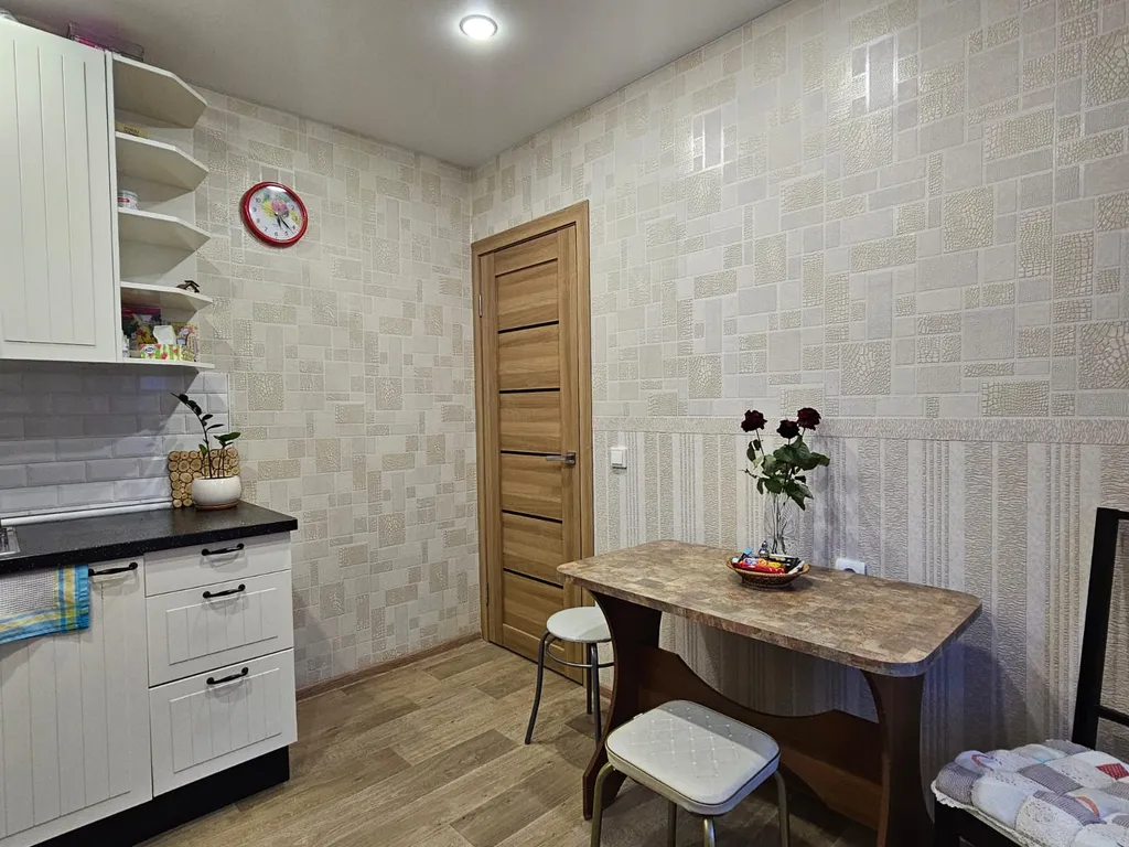 Квартира недалеко от центра, академии МВД Океанис, Мединститута, Швейцар парка