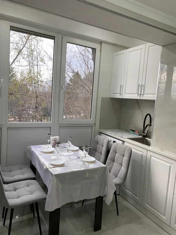 Уютная квартира в центре города с видом на парк