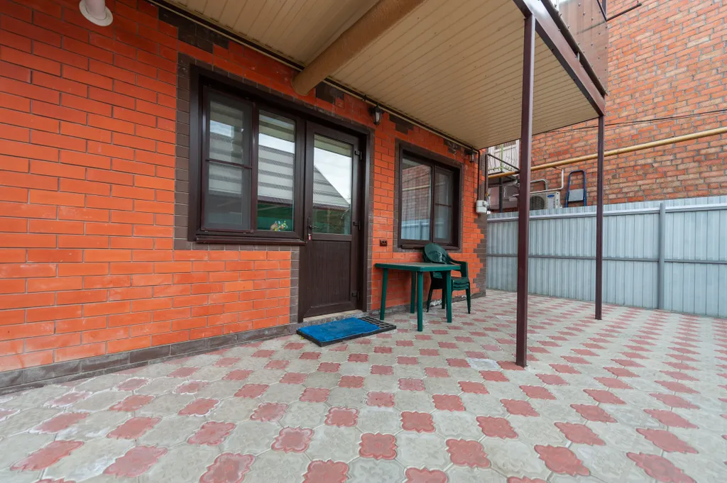 Дом на берегу моря