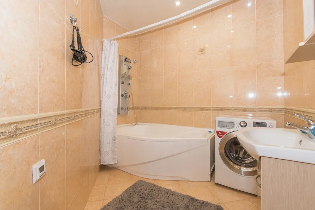 Квартира 2-комнатная Квартира — Новосибирск