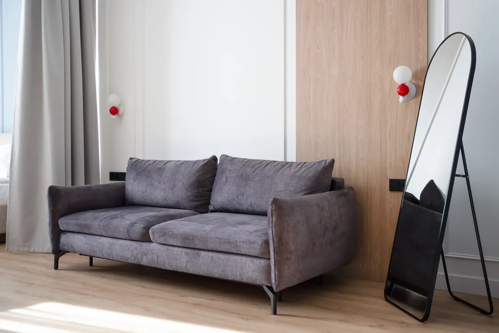 Просторная студия на набережной