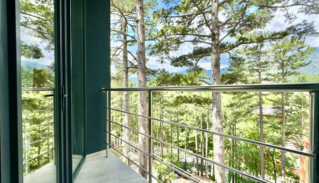 Дом в заповеднике с баней на дровах