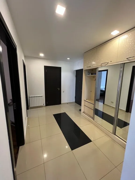 Квартира с видом на море, на берегу моря