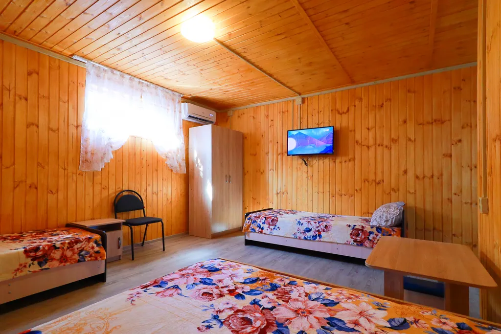 Коттедж Одноэтажный домик на Ясном — Кучугуры