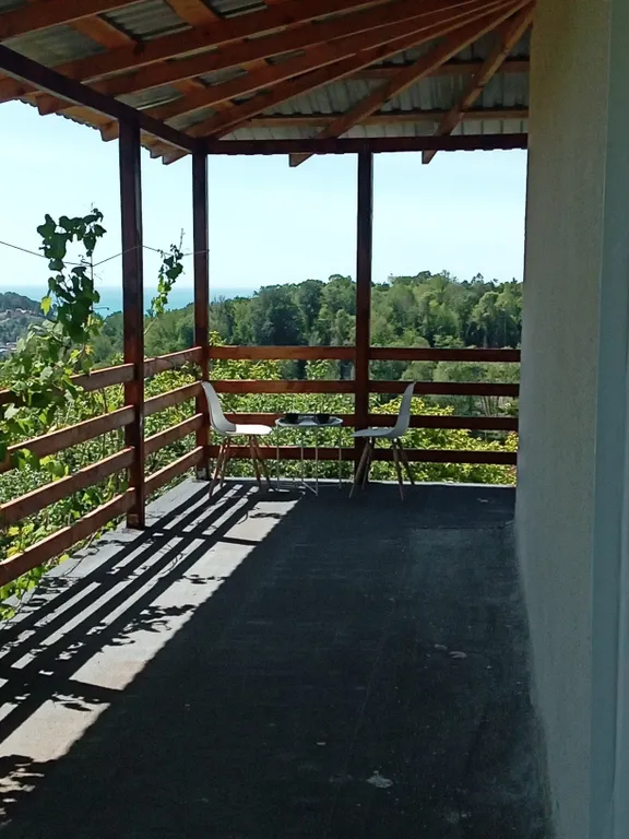 Новый дом с видами на море для приватного отдыха