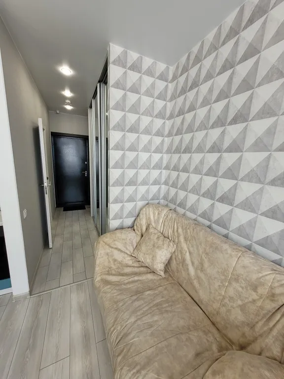 Студия с панорамным видом на город