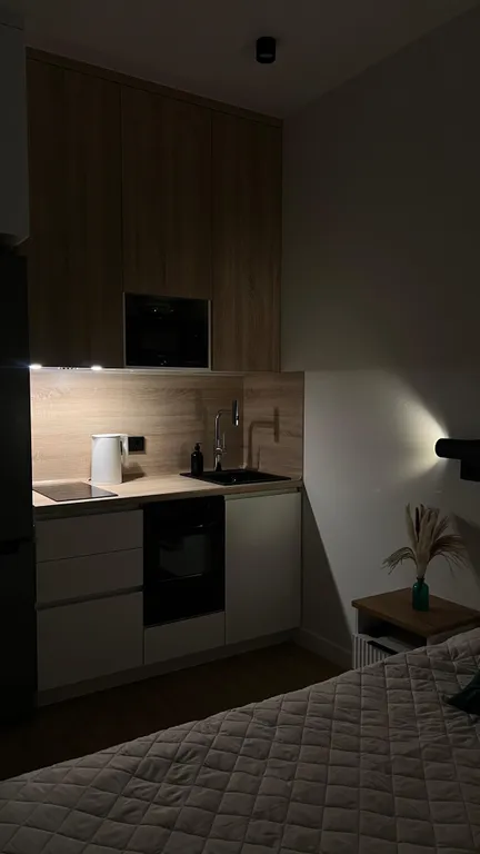 Новая студия с видом на море и дизайнерским ремонтом