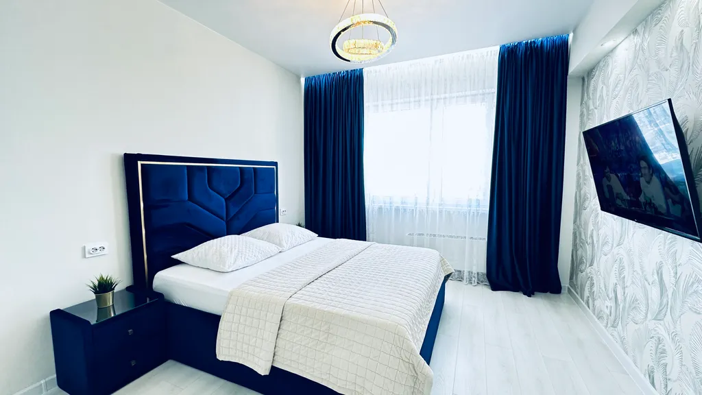 Квартира Апартаменты с джакузи — аренда посуточно в Сургут